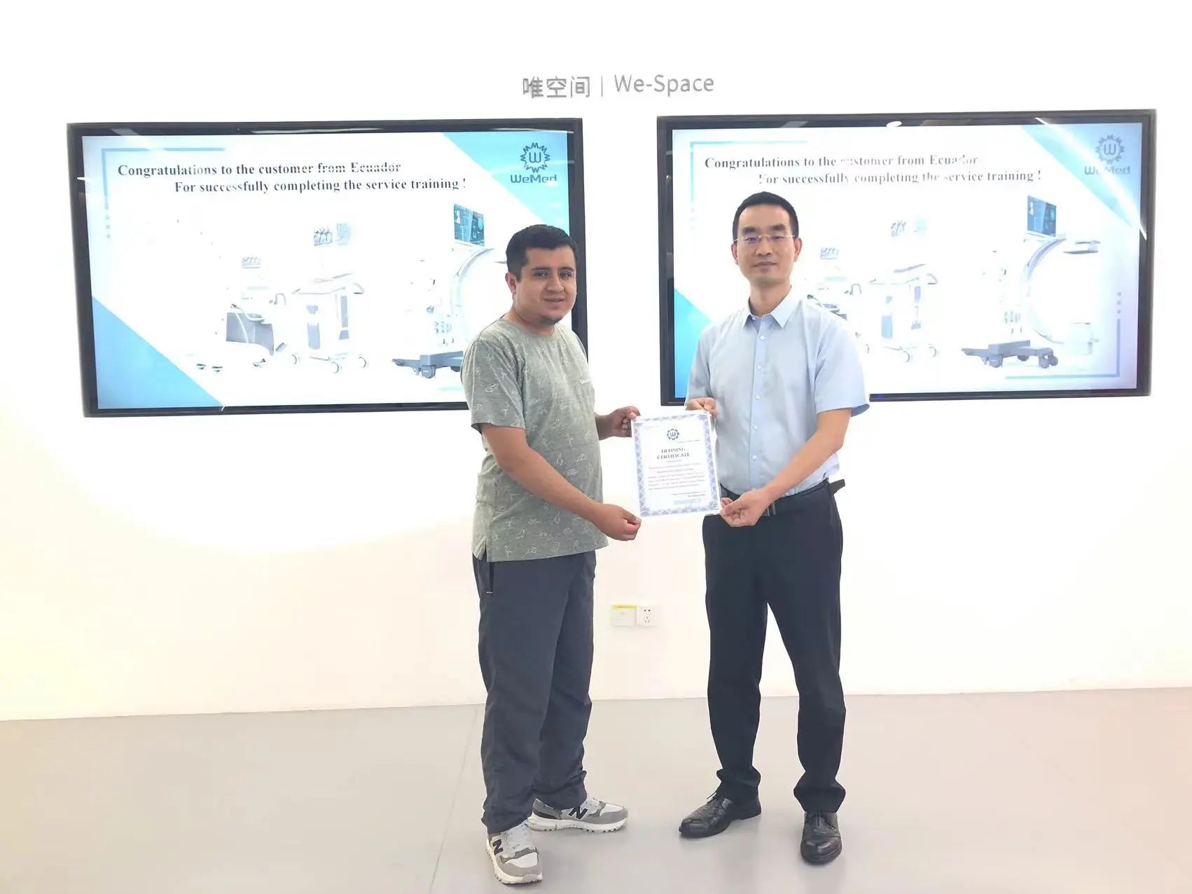 3d74438fd60e91147ede1b27263e369f.jpg 3d74438fd60e91147ede1b27263e369f.jpg